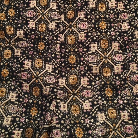 Beautifully patterned - Picture 2 of 4